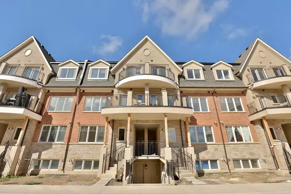 2420 Baronwood DR #11-03, Oakville, ON L6M 0X6