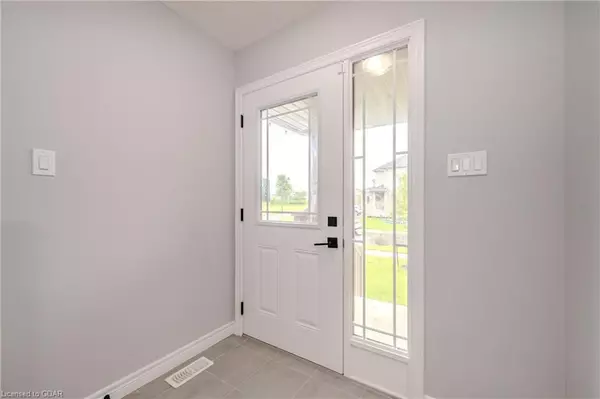 Guelph, ON N1G 0G5,30 JOHN BRABSON CRES