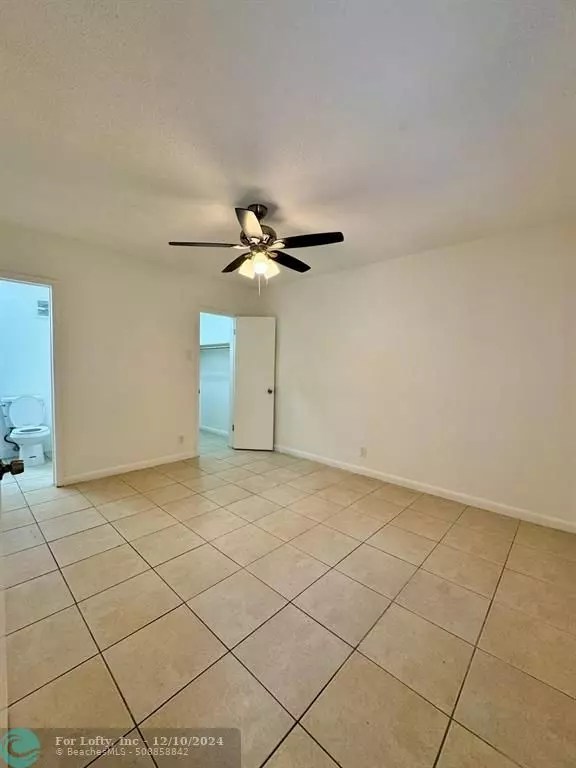 Fort Lauderdale, FL 33334,5930 NE 18th Ave  #1