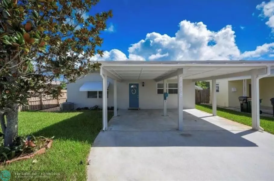 1118 N E St, Lake Worth Beach, FL 33460