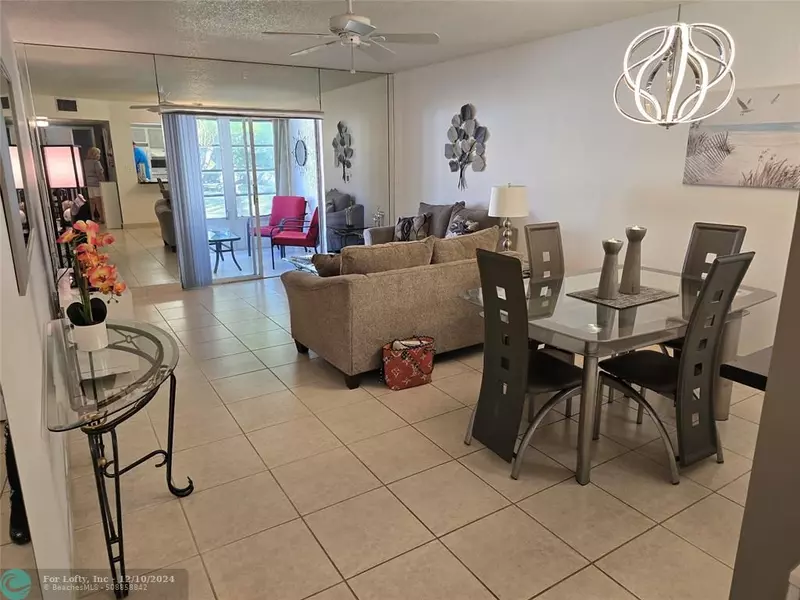 375 SW 56th Ave  #215, Margate, FL 33068