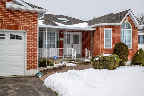 Kawartha Lakes, ON K9V 6B2,32 Elm CT