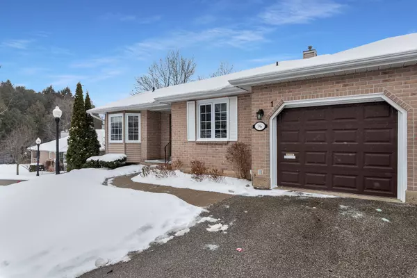 Guelph, ON N1E 1B7,96 Woodlawn RD E #1