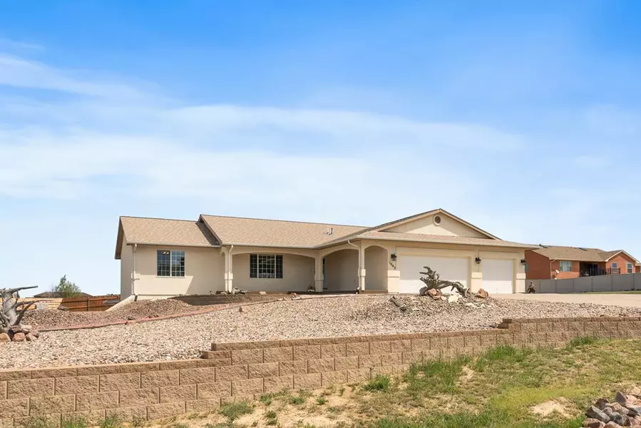 1083 Bella Casa Dr, Pueblo West, CO 81007