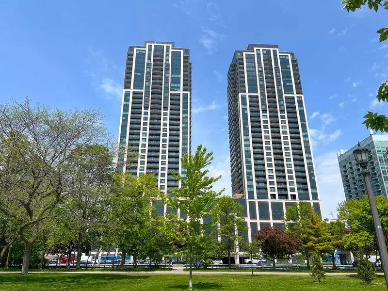 1926 Lake Shore BLVD W #4007, Toronto W01, ON M6S 1A1