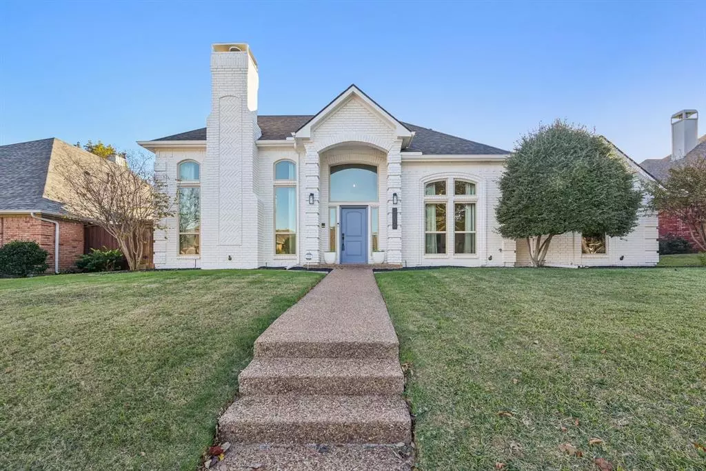 Plano, TX 75025,3136 Ipswich Drive