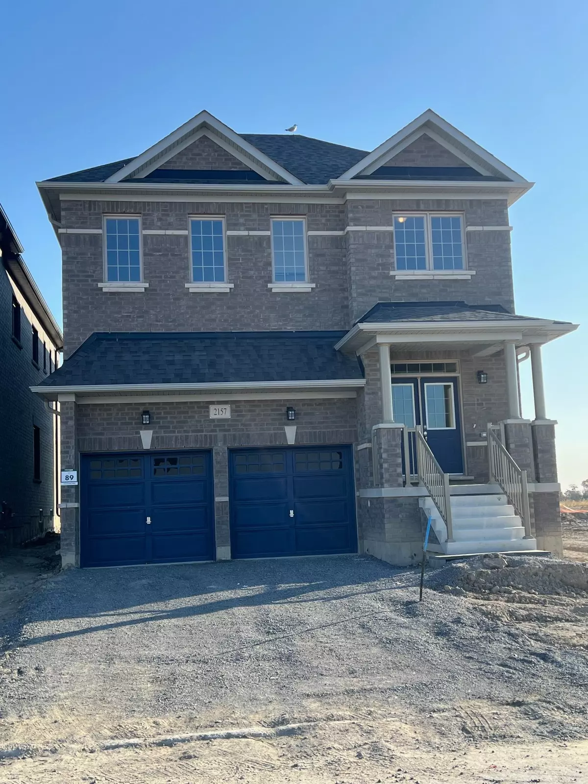 Oshawa, ON L1L 0W8,2157 Cayenne ST