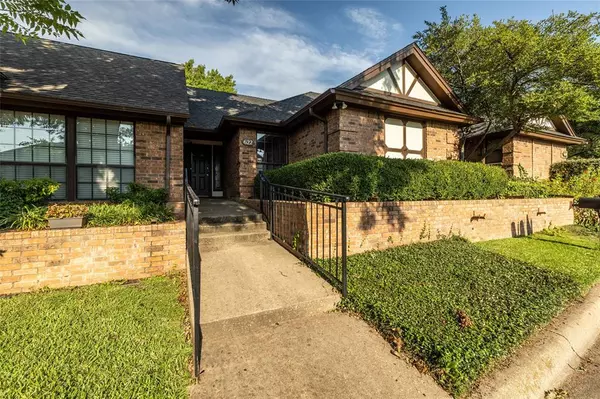 Arlington, TX 76012,622 Windgate Court