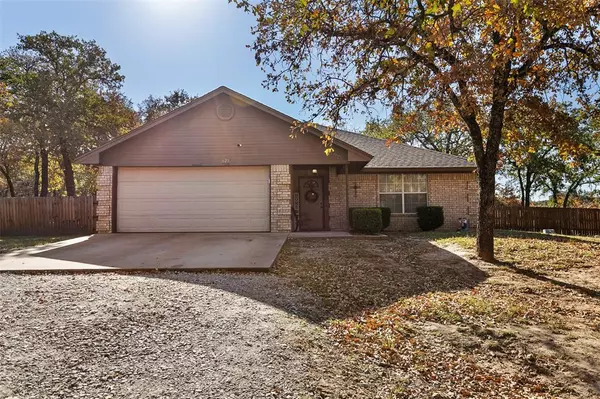 623 Eagles Way, Springtown, TX 76082