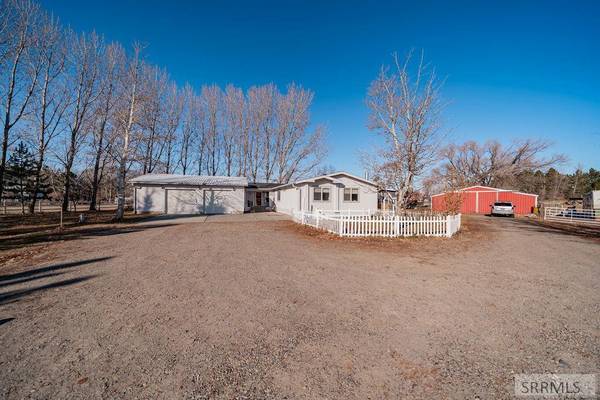 10 W 50 S, Blackfoot, ID 83221