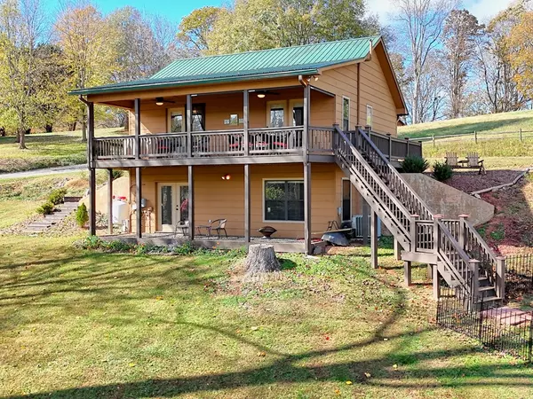 Hayesville, NC 28904,411 Cabin Drive