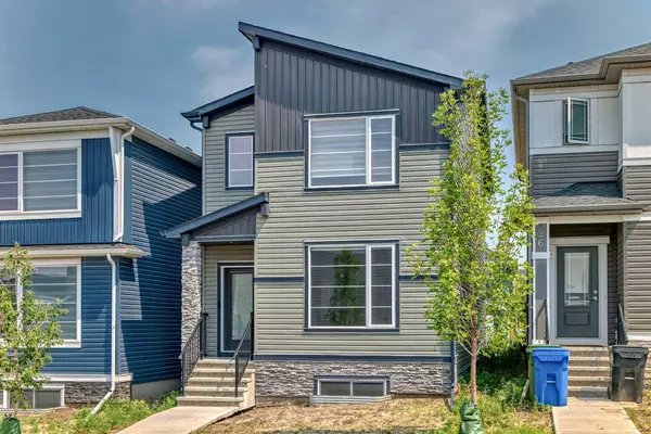 22 Amblehurst WAY Northwest, Calgary, AB T3P1W9