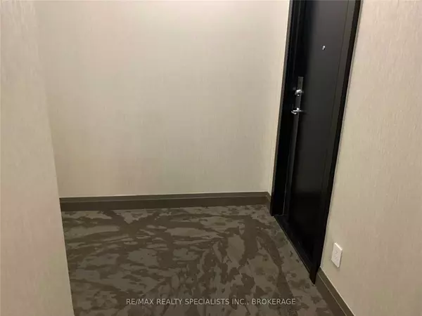 Mississauga, ON L5B 0C1,3515 Kariya DR #705