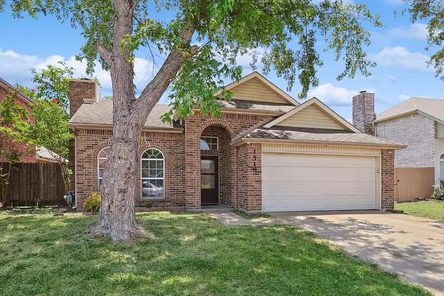 1518 Shalfont Lane, Garland, TX 75040