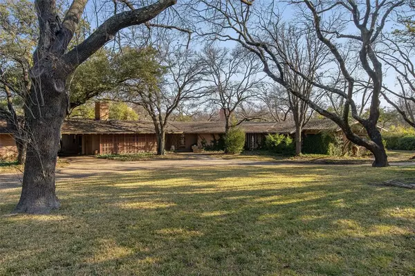 10010 Strait Lane, Dallas, TX 75229