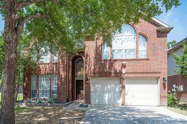 4105 Shores Court, Fort Worth, TX 76137