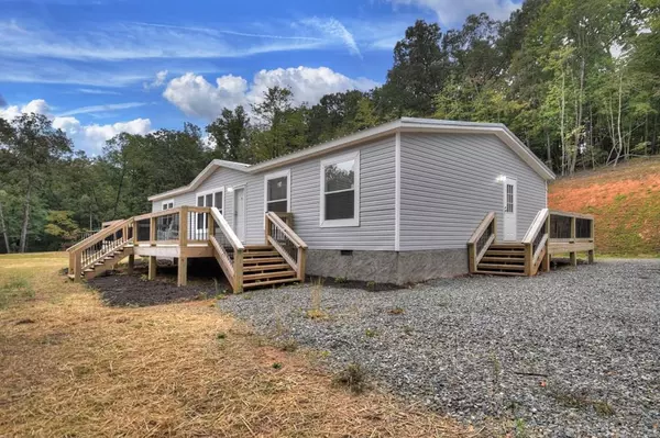 830 Turtle Ridge Road, Ellijay, GA 30506