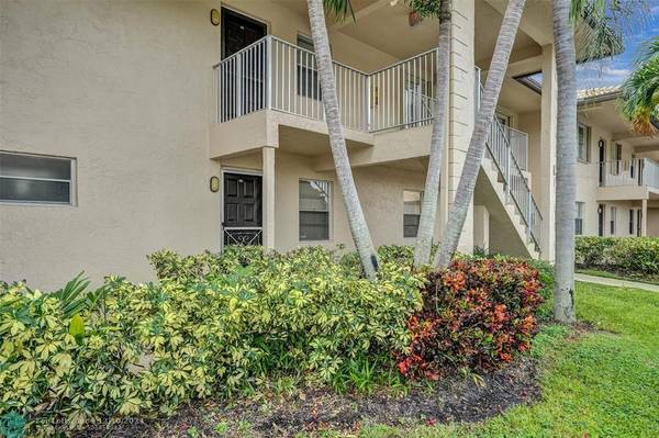 5531 Lakeside Dr  #103,  Margate,  FL 33063