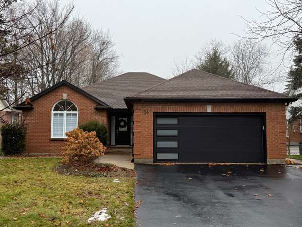 26 Oakridge BLVD, Pelham, ON L0S 1J0