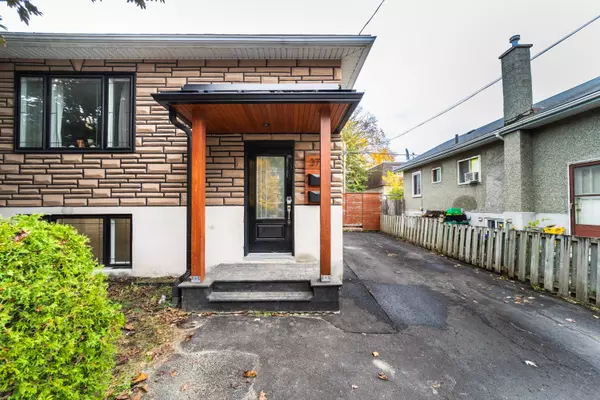 Vanier And Kingsview Park, ON K1L 6V5,373 Brant ST #1