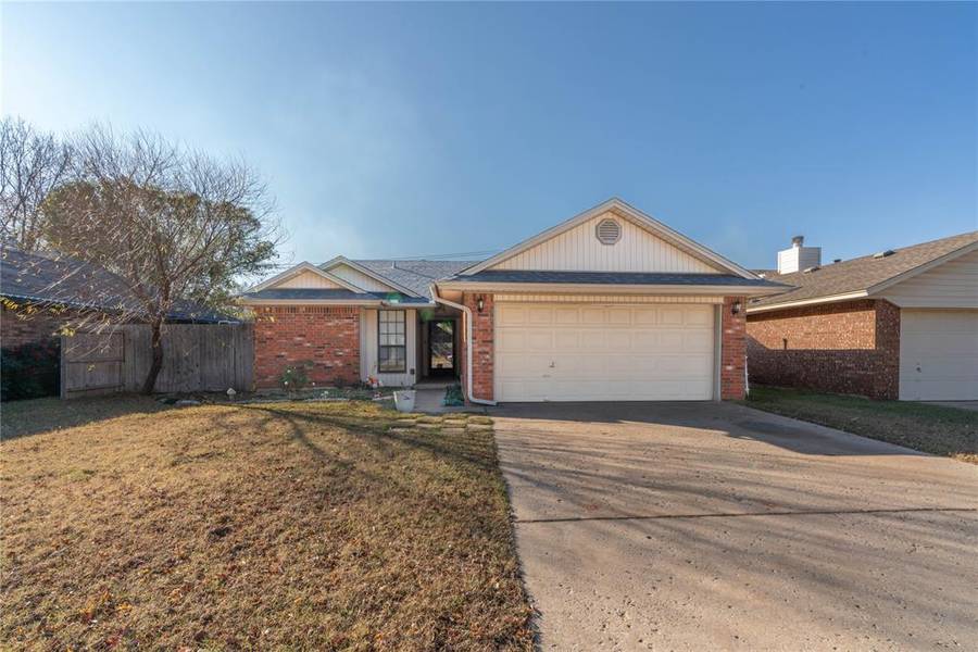 1181 N Blue Ridge Drive, Purcell, OK 73080