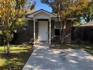 Fort Worth, TX 76111,2916 Elinor Street #100