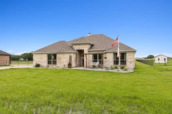 10333 County Road 346, Terrell, TX 75161