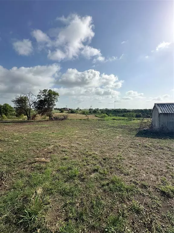 3517 County Road 1224, Cleburne, TX 76033