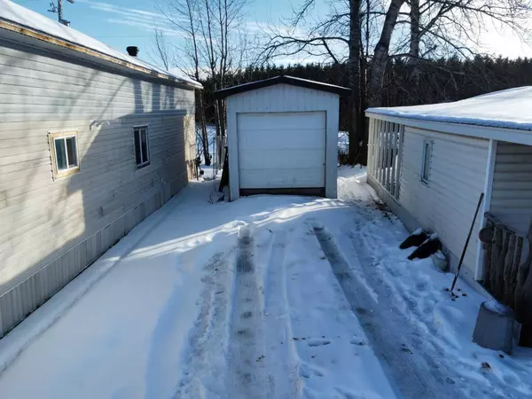 Whitecourt, AB T7S 1K6,39 Riverside Trailer Park