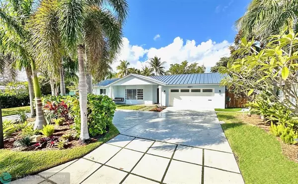 4241 NE 23rd Avenue, Lighthouse Point, FL 33064