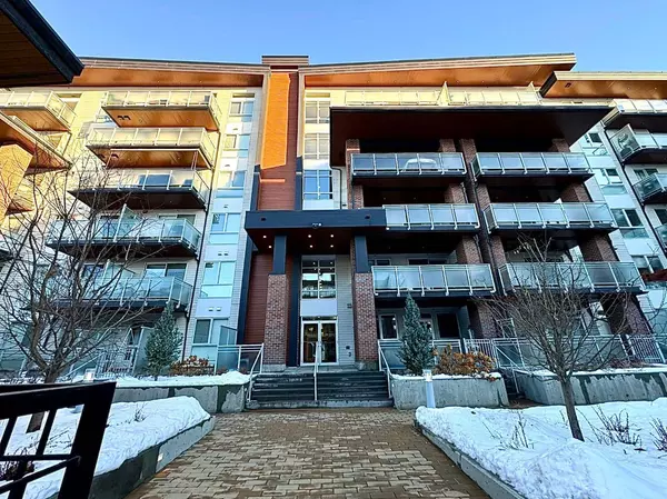 Calgary, AB T3M 2Y1,11 Mahogany CIR SE #313