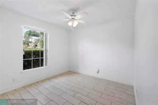 Wellington, FL 33414,1476 Waterway Cove Dr