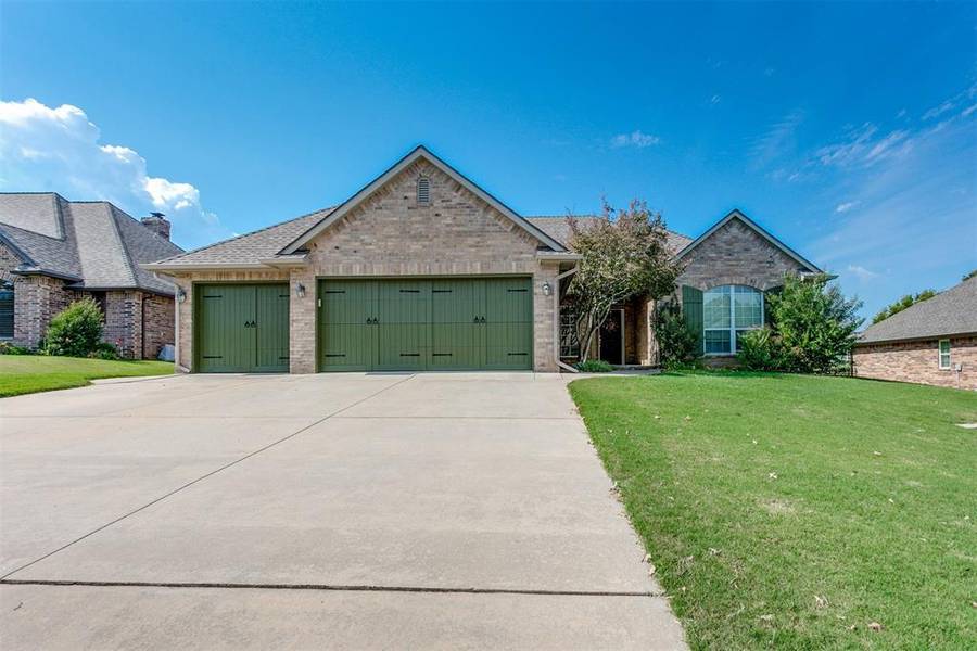 409 Dover Road, Midwest City, OK 73130