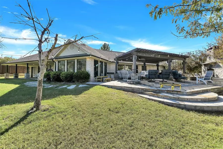 2272 Sage Circle, Graford, TX 76449