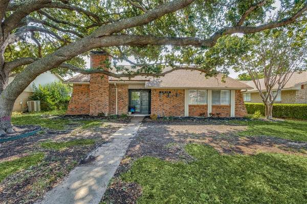 1810 Trowbridge Street, Garland, TX 75044