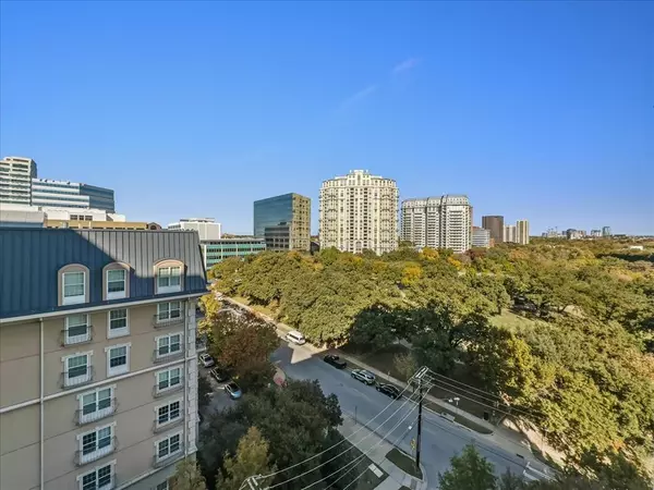 Dallas, TX 75219,3225 Turtle Creek Boulevard #848