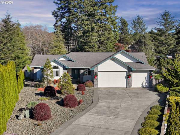 Brookings, OR 97415,917 TIMBERLINE DR