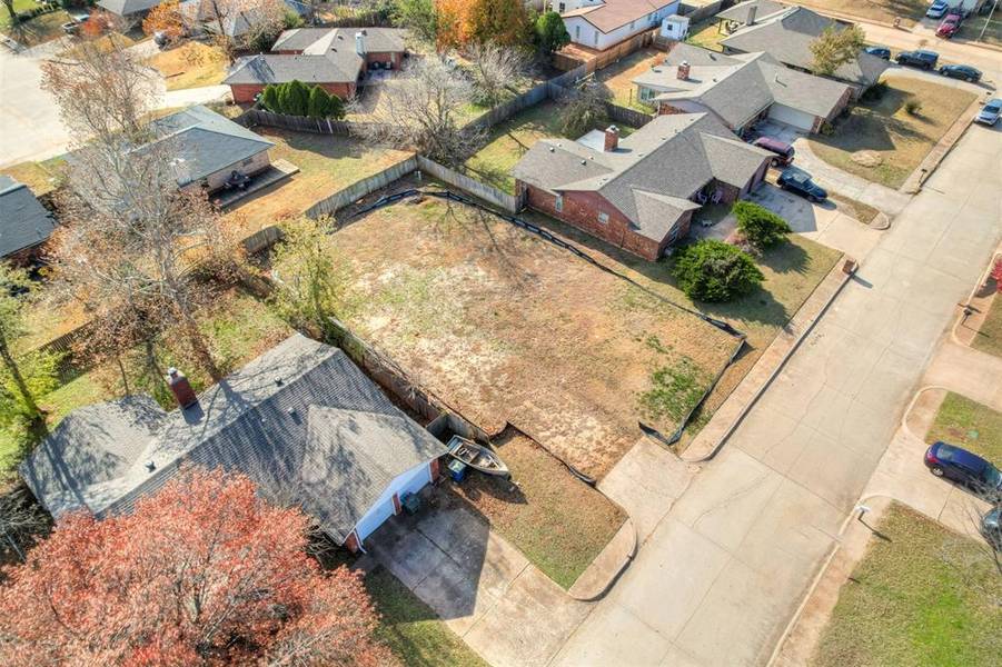 512 Owens Avenue, Edmond, OK 73013