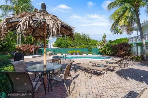 Wilton Manors, FL 33305,2124 NE 5th Ave  #110