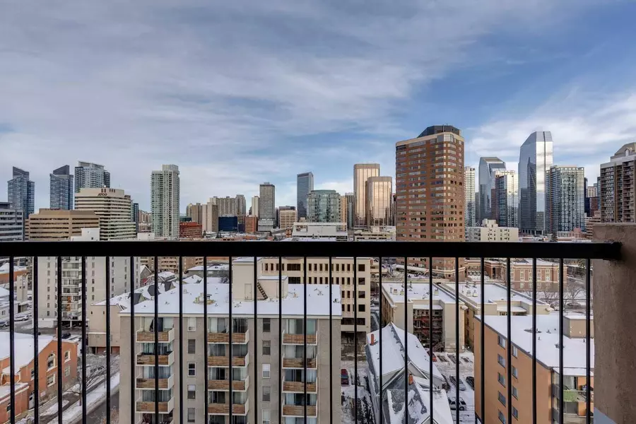 733 14 AVE Southwest #1503, Calgary, AB t2r0n3