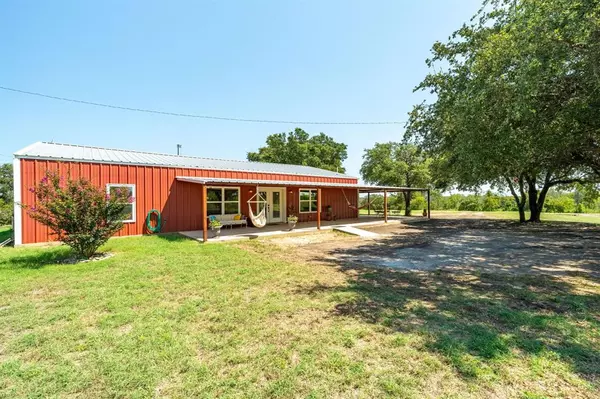 581 County Road 487,  Stephenville,  TX 76401