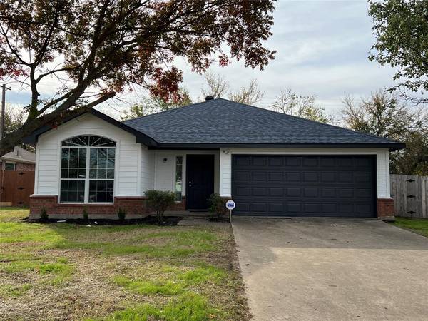 401 Oxford Loop, Princeton, TX 75407