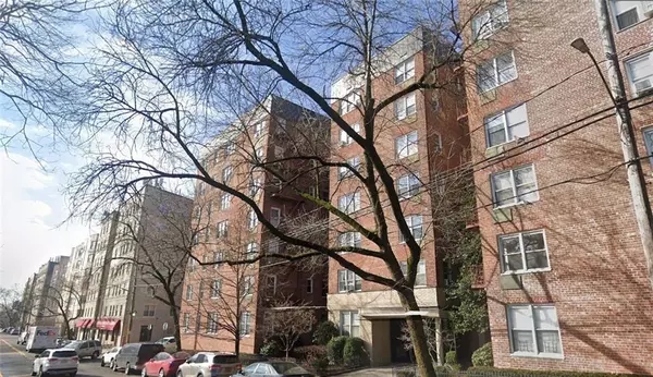 4295 Webster AVE #2C, Bronx, NY 10470