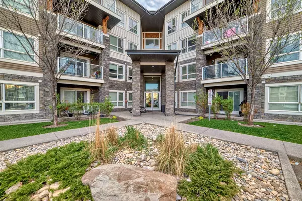 Calgary, AB T3N0P4,240 Skyview Ranch RD NE #3303