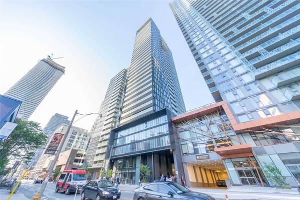 28 wellesley ST E #202, Toronto C08, ON M4Y 0C4