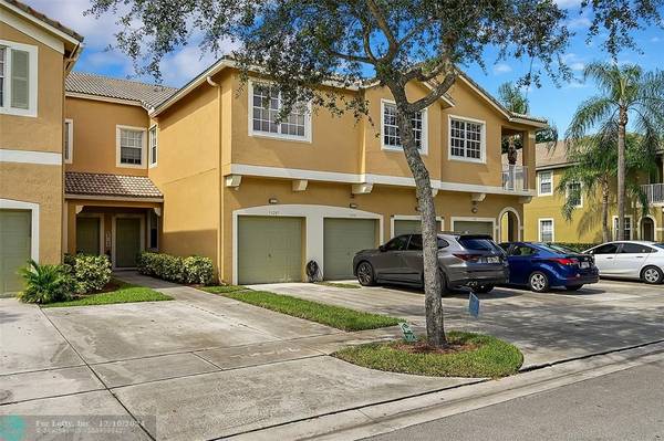 Miramar, FL 33027,13207 SW 42nd St  #7105