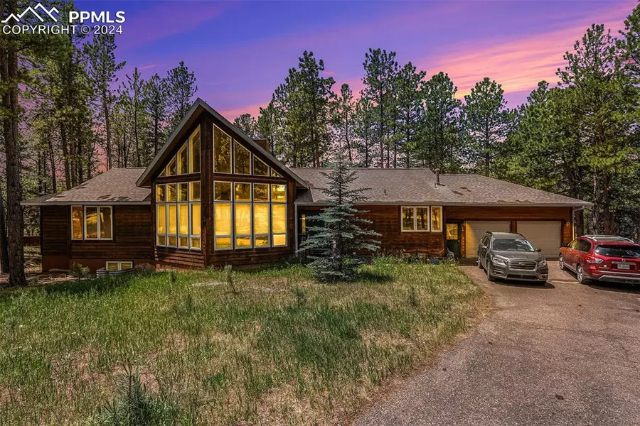 445 Pembrook LN, Woodland Park, CO 80863