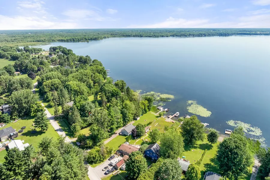 104 Fulsom CRES, Kawartha Lakes, ON L3V 6H5