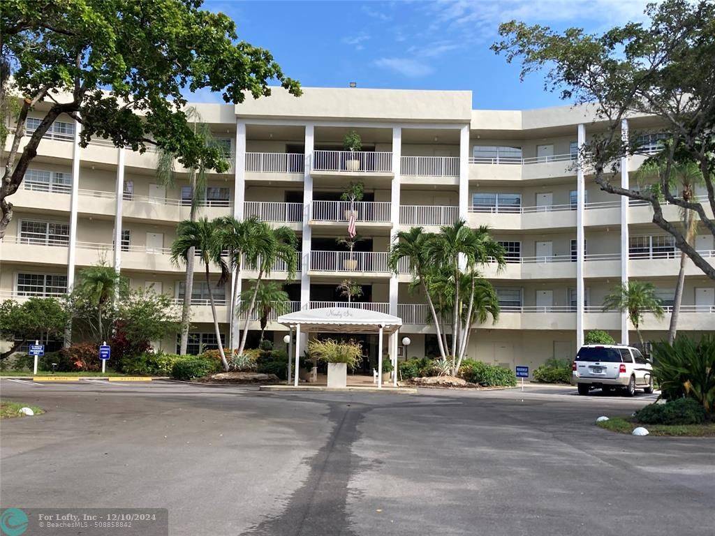 Pompano Beach, FL 33069,805 Cypress Blvd  #309