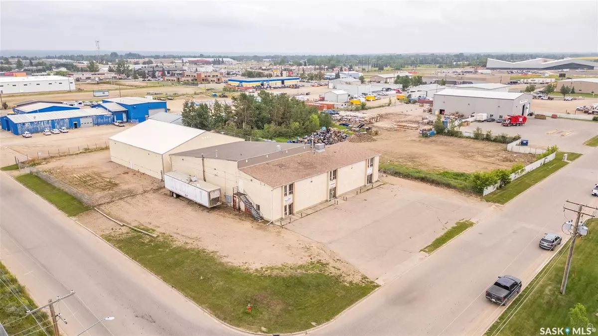 Prince Albert, SK S6W 1A4,400 40th STREET E